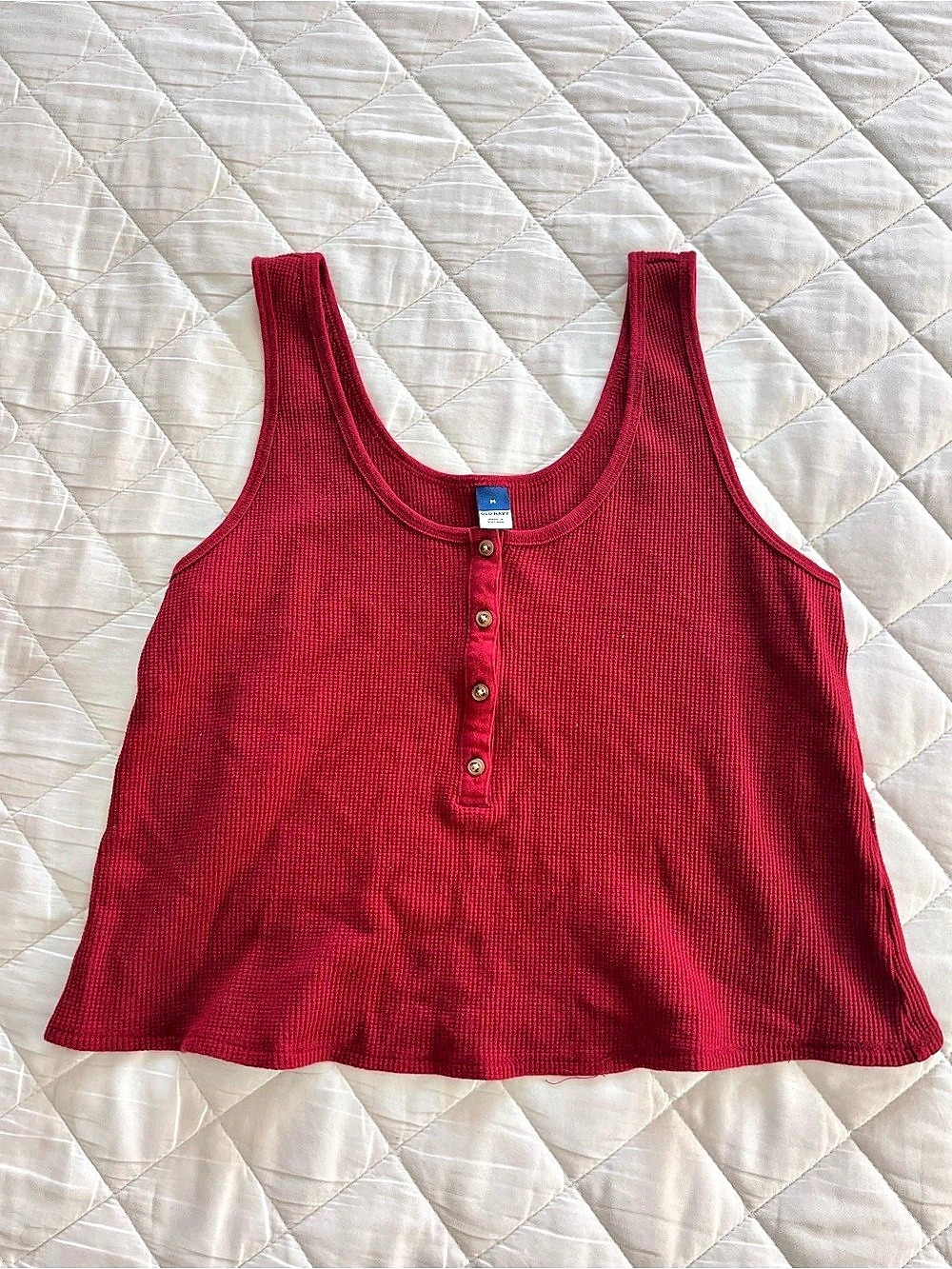 Old Navy Women's Red Tank Top - Size Medium